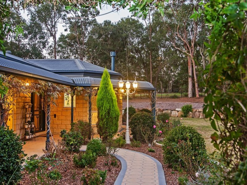 62 Woodend Court, Park Ridge QLD 4125