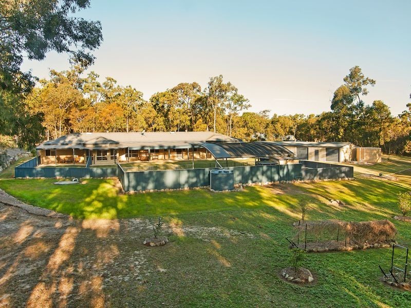 62 Woodend Court, Park Ridge QLD 4125