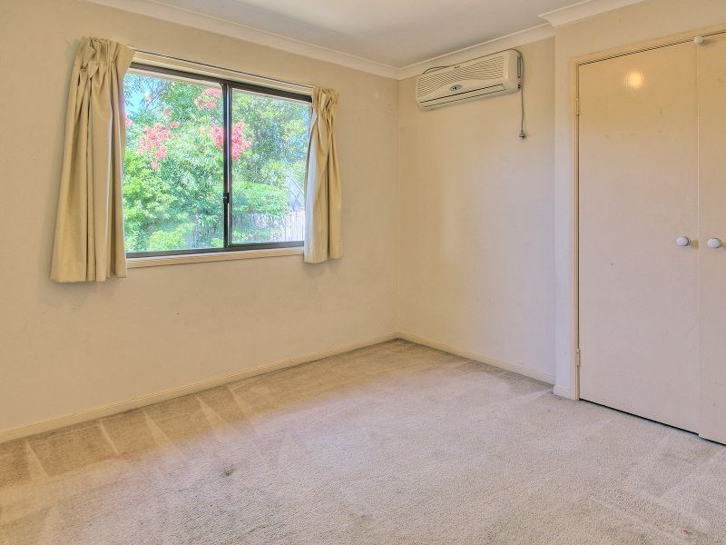 2 Seymore Court, Boronia Heights QLD 4124