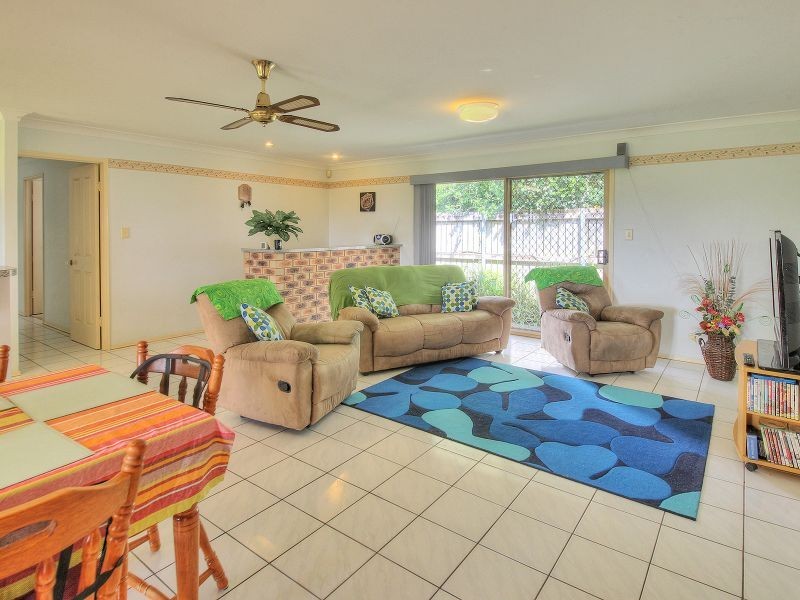 20 Olivia Court, Regents Park QLD 4118
