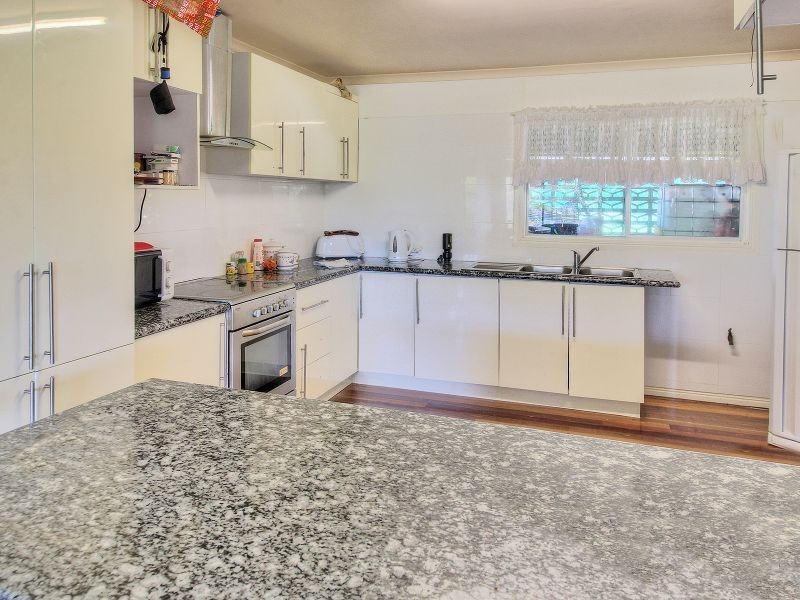 54 Beryl Parade, North Maclean QLD 4280