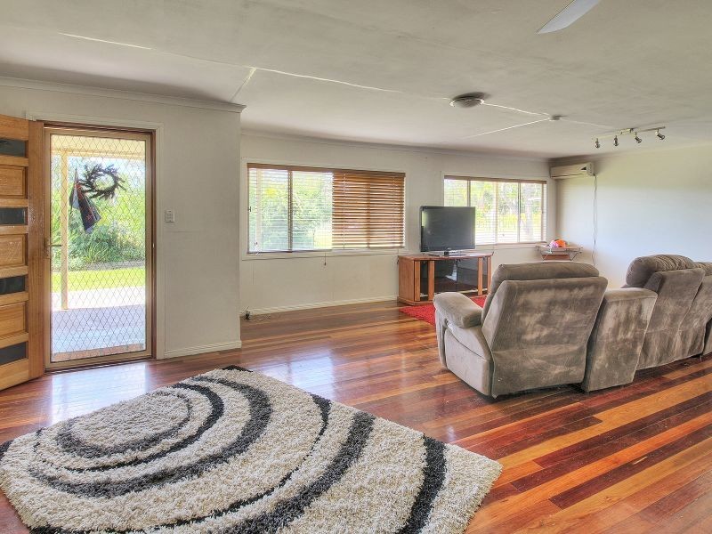 54 Beryl Parade, North Maclean QLD 4280