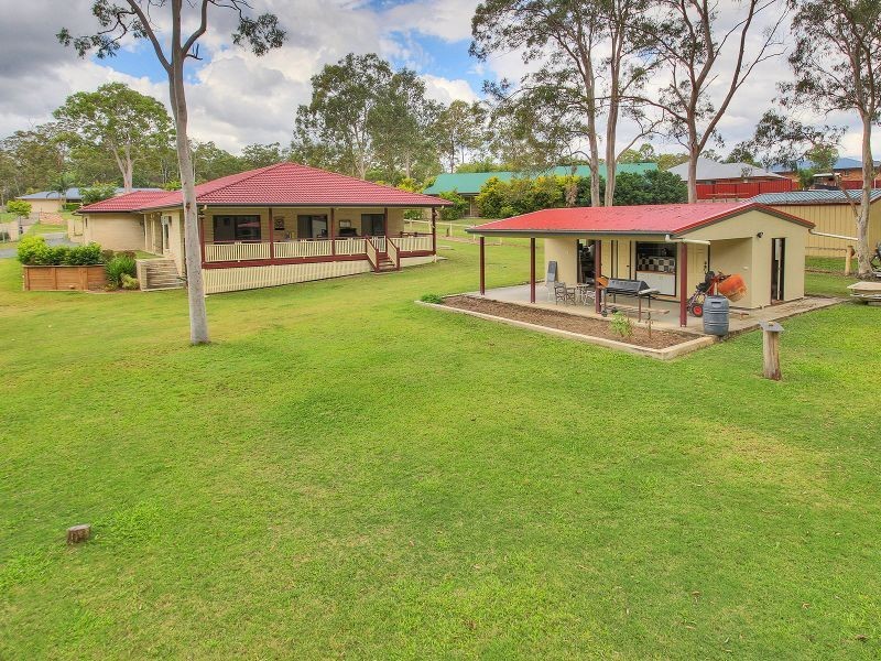 18 Kangaroo Close, Greenbank QLD 4124
