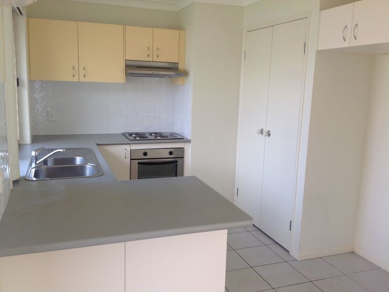 8 Lahore Street, Crestmead QLD 4132