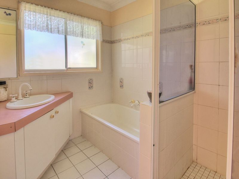 25 Parklands Drive, Boronia Heights QLD 4124