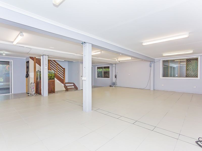 12 Waratah Drive, Crestmead QLD 4132