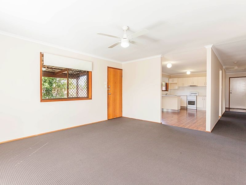 3 Dracon Street, Regents Park QLD 4118