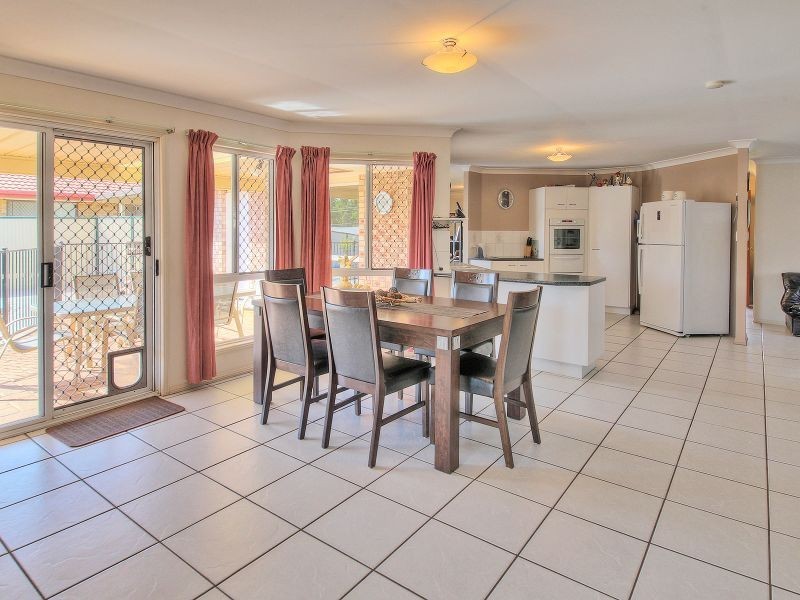17 Mortlake Crescent, Boronia Heights QLD 4124