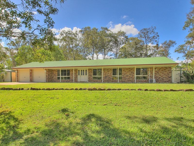 111 Thylungra Road, Park Ridge South QLD 4125
