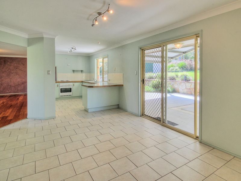 111 Thylungra Road, Park Ridge South QLD 4125
