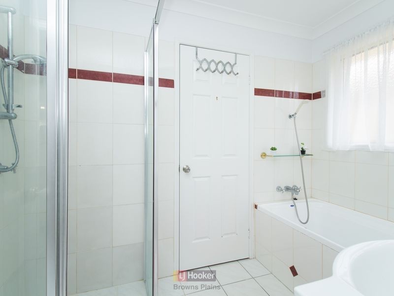 10 Oakwood Drive, Waterford West QLD 4133