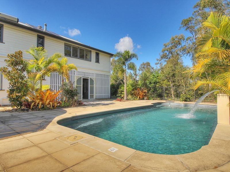 32 Hubner Road, Park Ridge QLD 4125