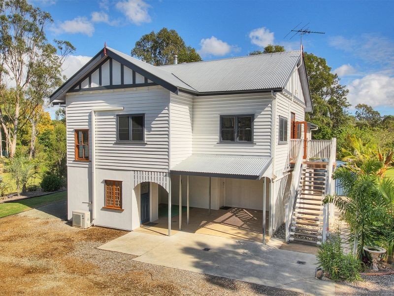 32 Hubner Road, Park Ridge QLD 4125