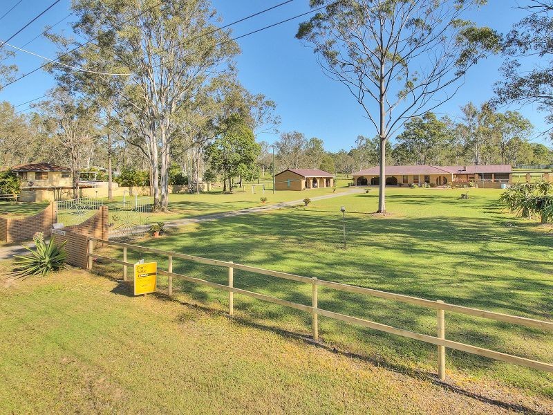 21-29 Brightwell Street, Greenbank QLD 4124