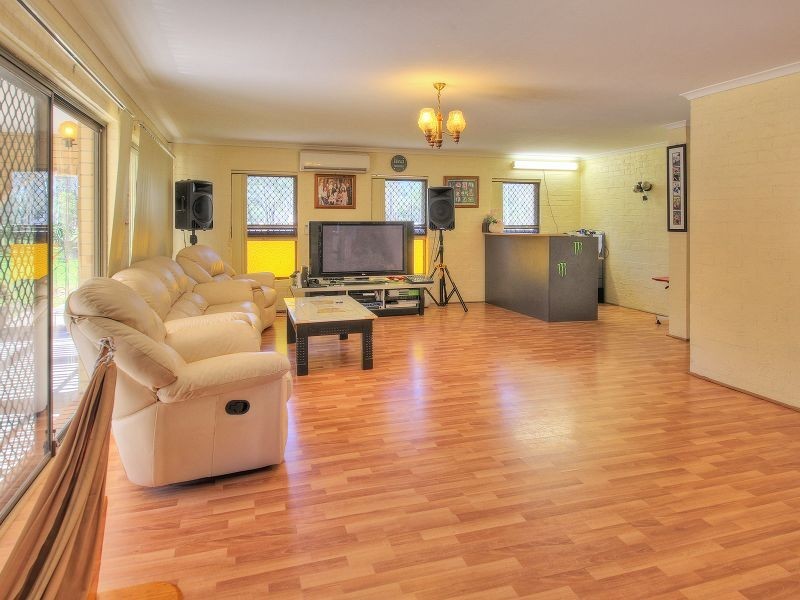 21-29 Brightwell Street, Greenbank QLD 4124