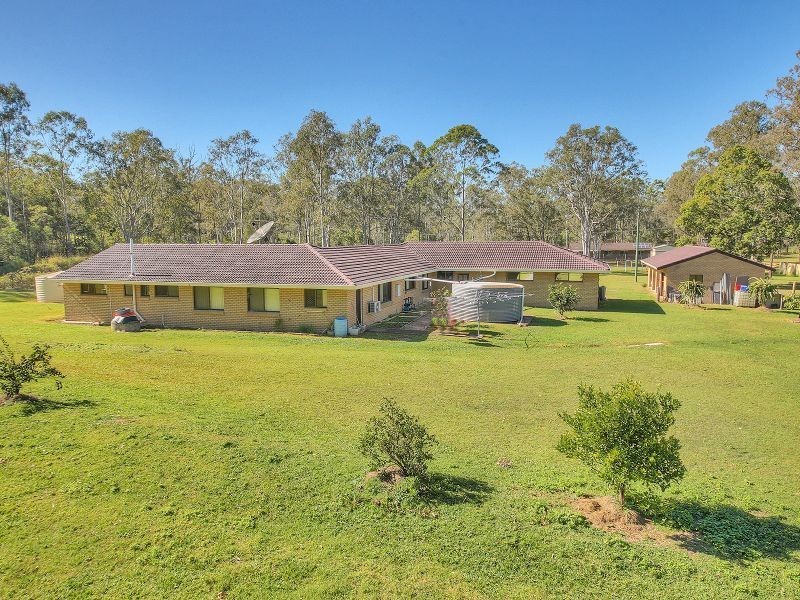 21-29 Brightwell Street, Greenbank QLD 4124