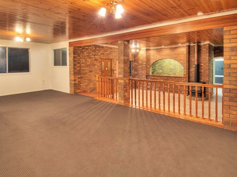 329 Middle Road, Boronia Heights QLD 4124