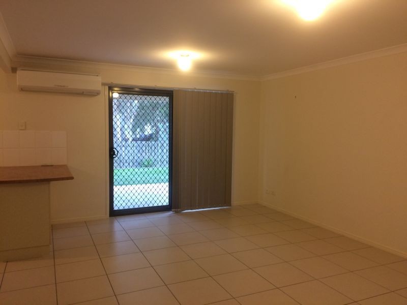 2/28 Cherrytree Place, Waterford West QLD 4133