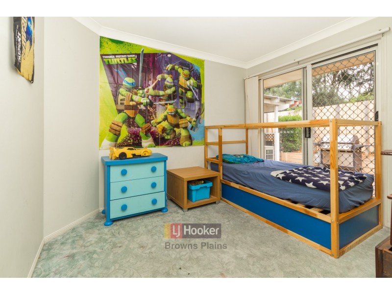 148 Lamberth Road, Regents Park QLD 4118