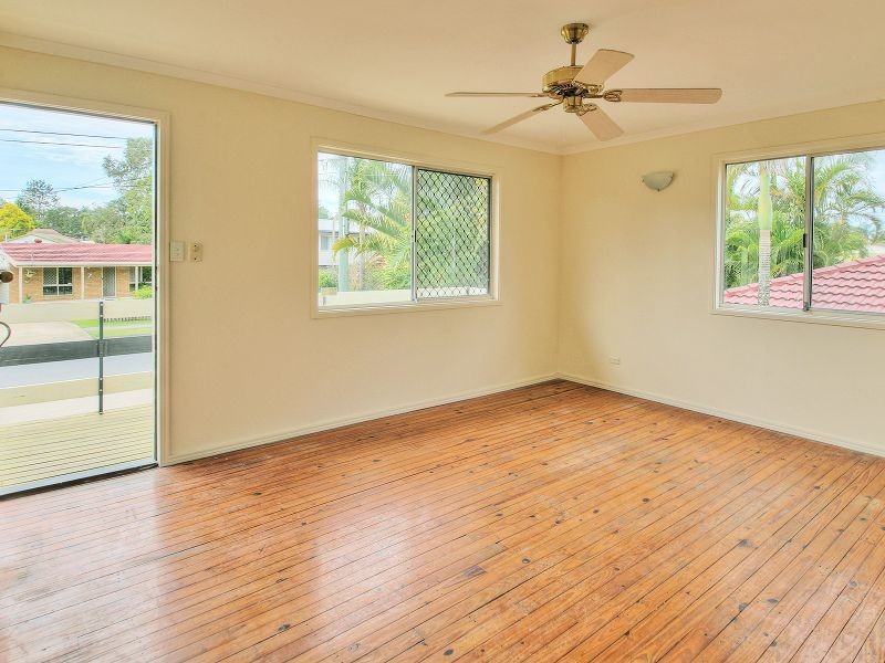 10 Forestwood Street, Crestmead QLD 4132