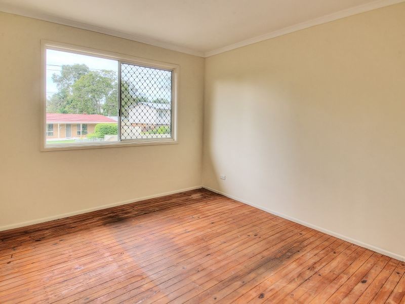 10 Forestwood Street, Crestmead QLD 4132