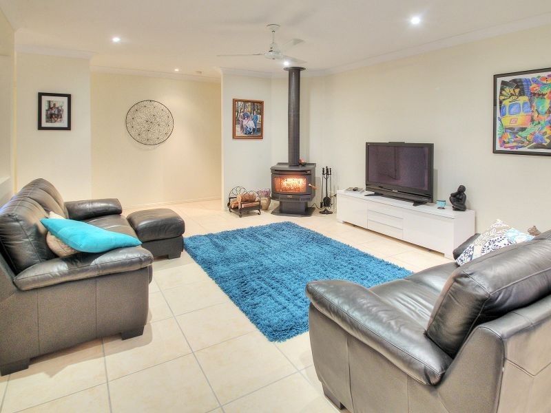 90 Wallaby Way, New Beith QLD 4124