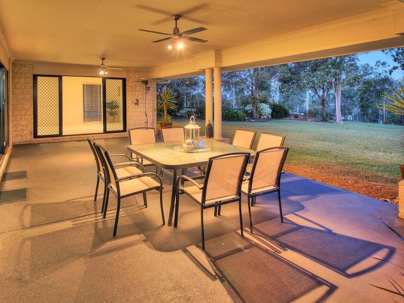 90 Wallaby Way, New Beith QLD 4124