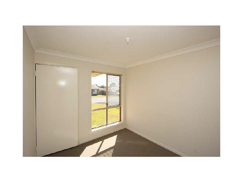 23 Gingko Crescent, Regents Park QLD 4118