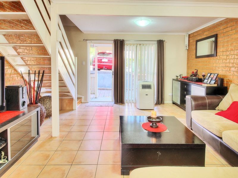 39/3 Costata Street, Hillcrest QLD 4118