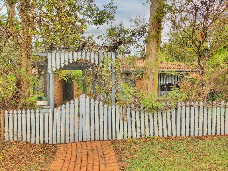 1 Curzon Street, Browns Plains QLD 4118