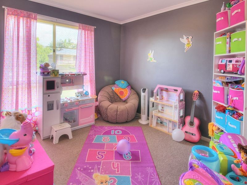 26 Myall Street, Crestmead QLD 4132