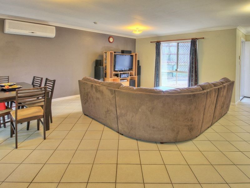 24 Myles Court, Boronia Heights QLD 4124
