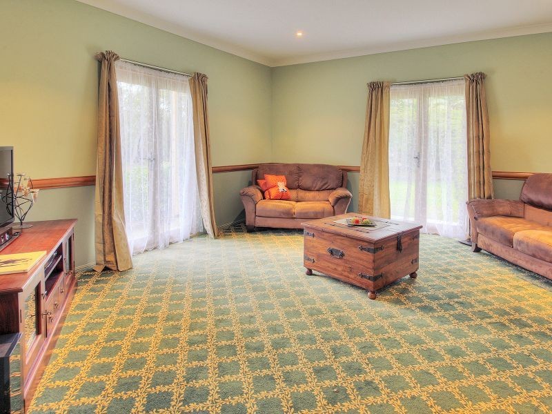 66 School Road, Logan Reserve QLD 4133