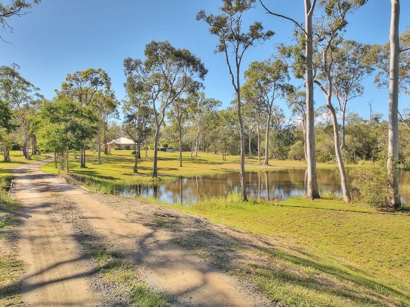 66 School Road, Logan Reserve QLD 4133