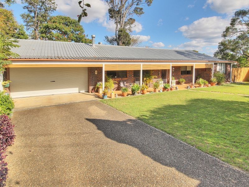 22 Newburn Street, Hillcrest QLD 4118