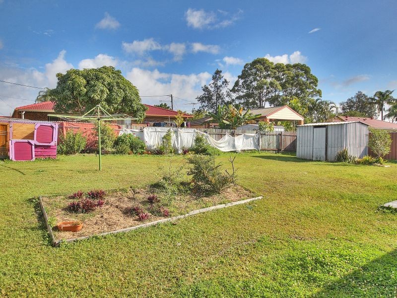 16 Hughes Street, Browns Plains QLD 4118