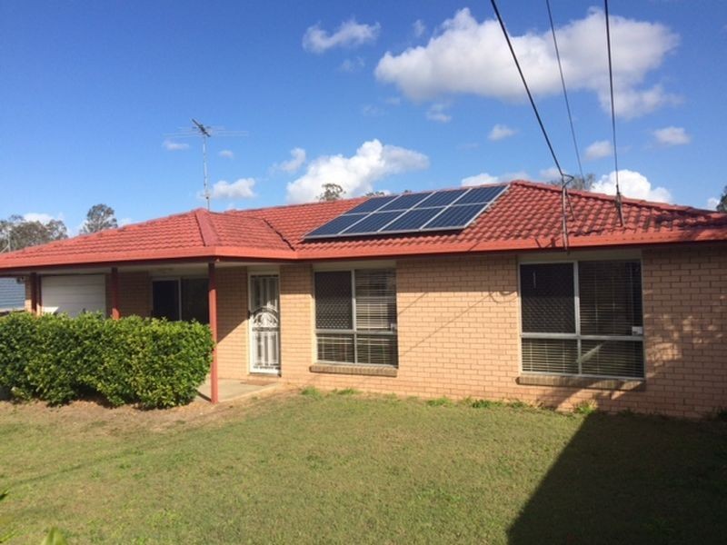 39 Conifer Street, Hillcrest QLD 4118