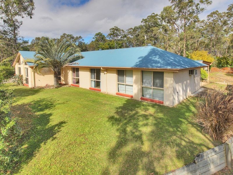 31 Echidna Court, Greenbank QLD 4124