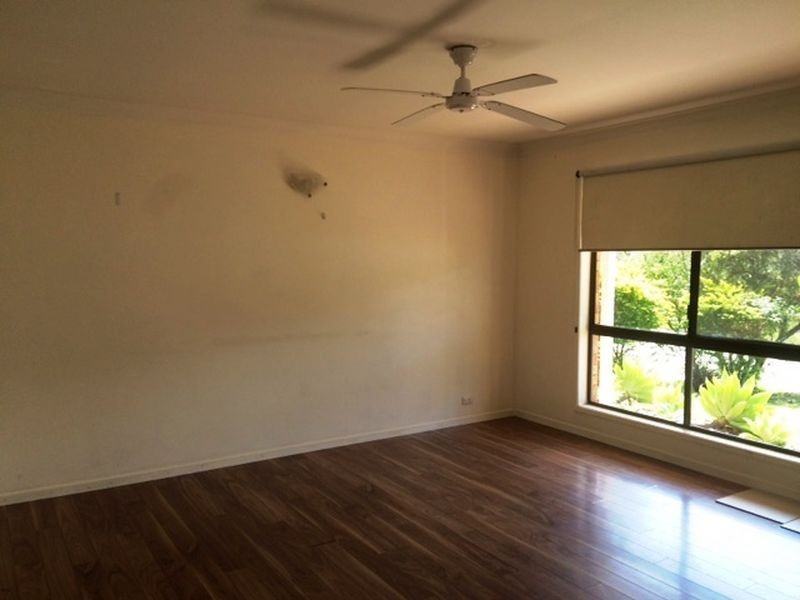 12 Mackellar Drive, Boronia Heights QLD 4124