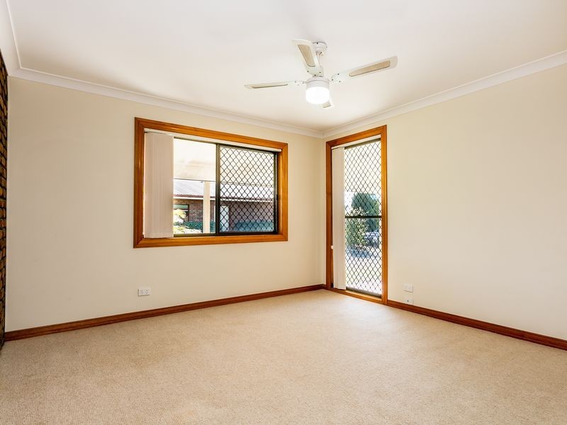 7-9 Resi Drive, Regents Park QLD 4118