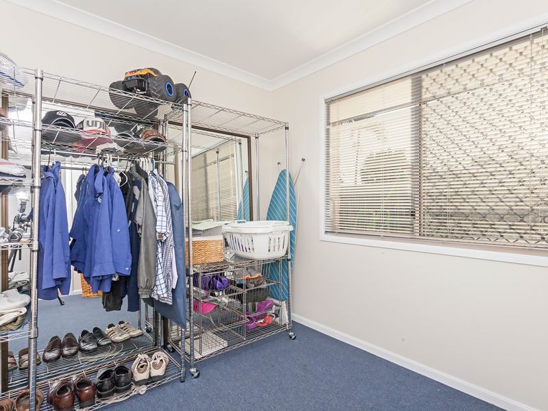1 Barker Street, Boronia Heights QLD 4124