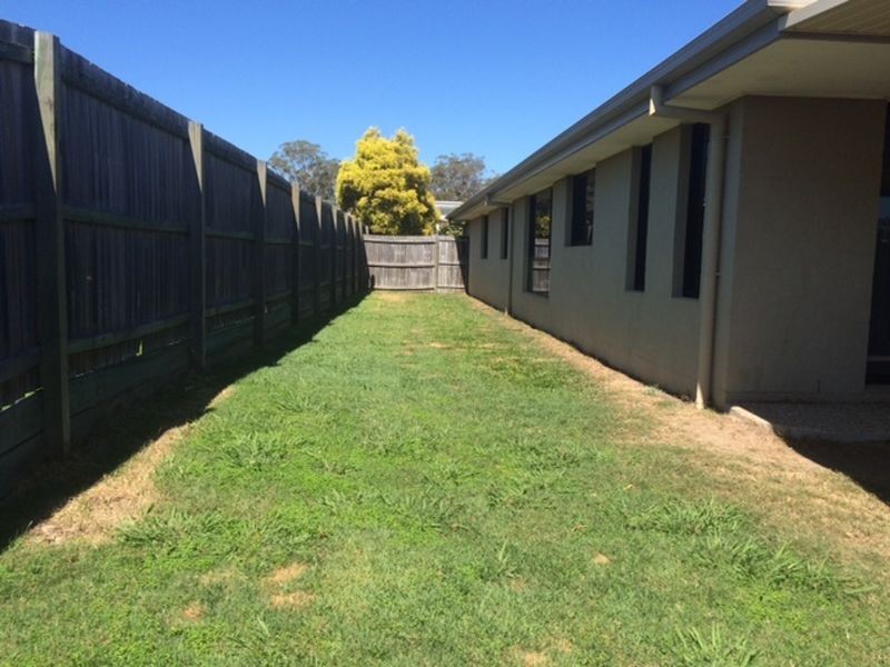 5 Webcke Avenue, Crestmead QLD 4132