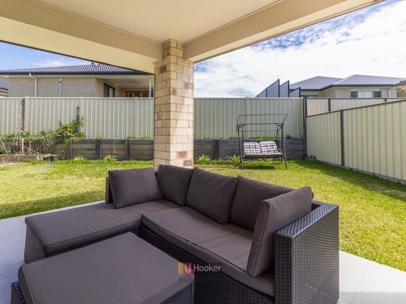 25 Marigold Avenue, Regents Park QLD 4118