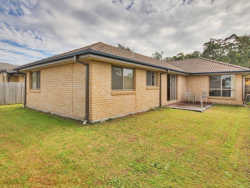27 Blueberry Ash Court, Boronia Heights QLD 4124