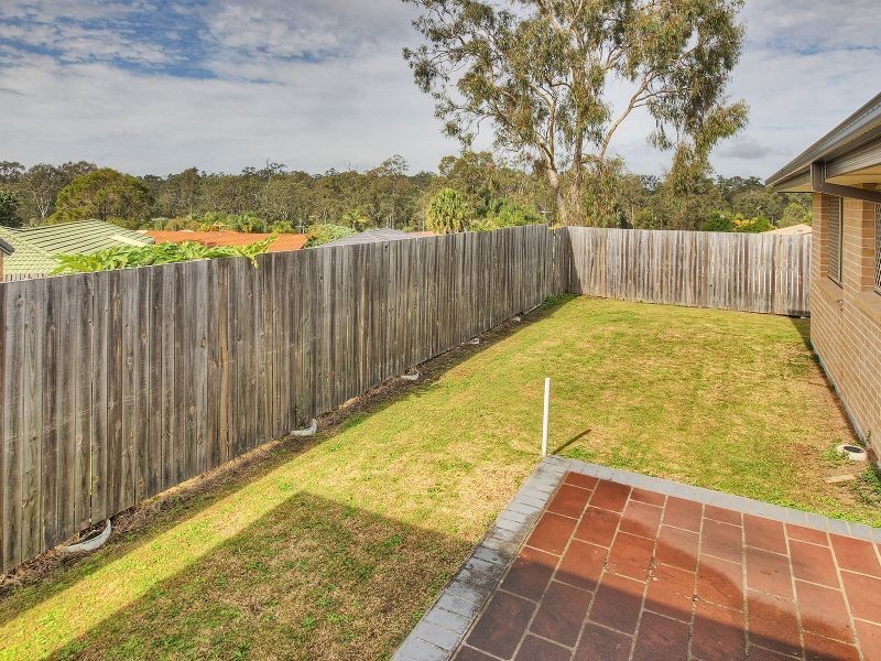 27 Blueberry Ash Court, Boronia Heights QLD 4124