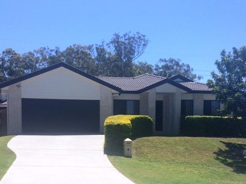 15 Barcombe Drive, Marsden QLD 4132
