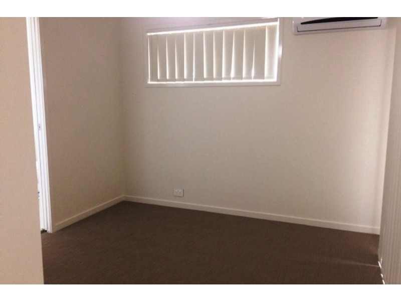 2/12 Wattle Grove, Boronia Heights QLD 4124