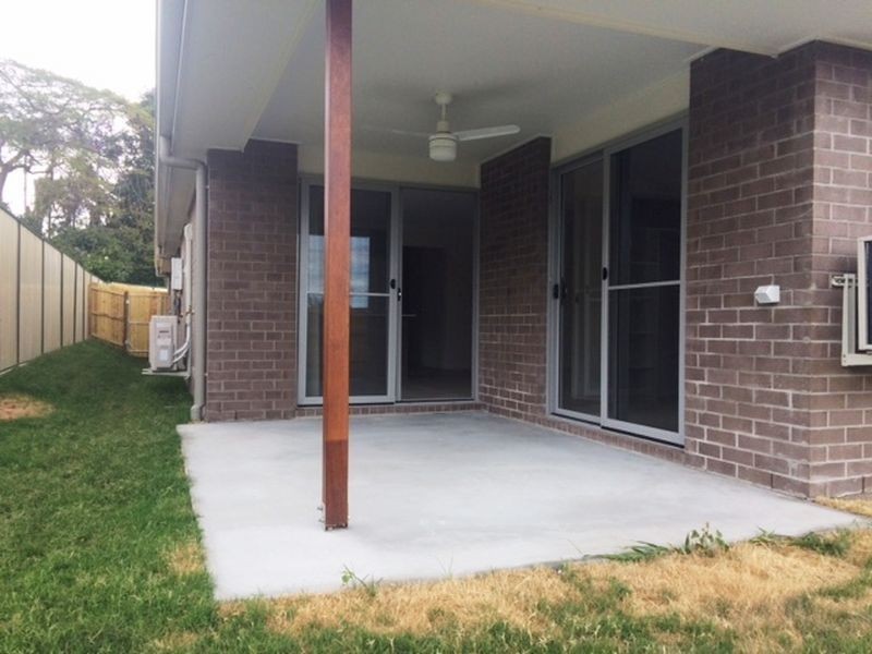 2/12 Wattle Grove, Boronia Heights QLD 4124