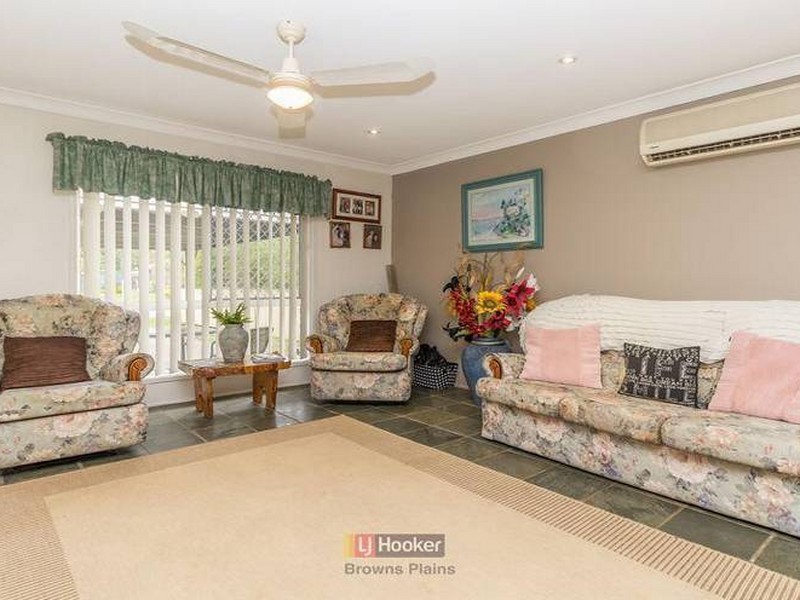 6 Fairbairn Street, Marsden QLD 4132