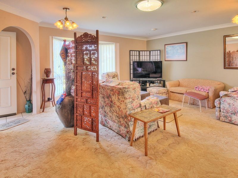 10 Curzon Street, Browns Plains QLD 4118